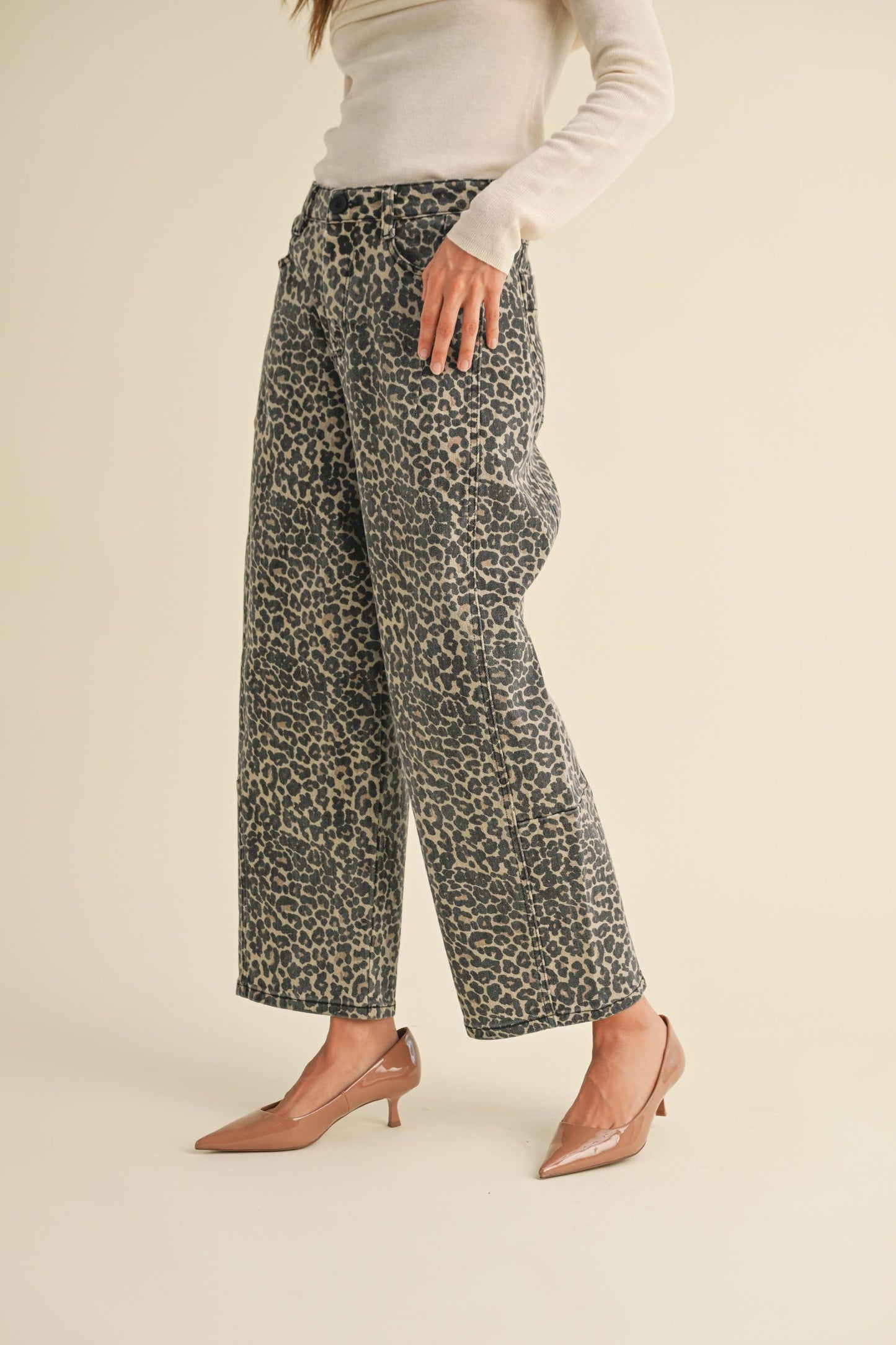 Print Barrel Leg Pants: Leopard