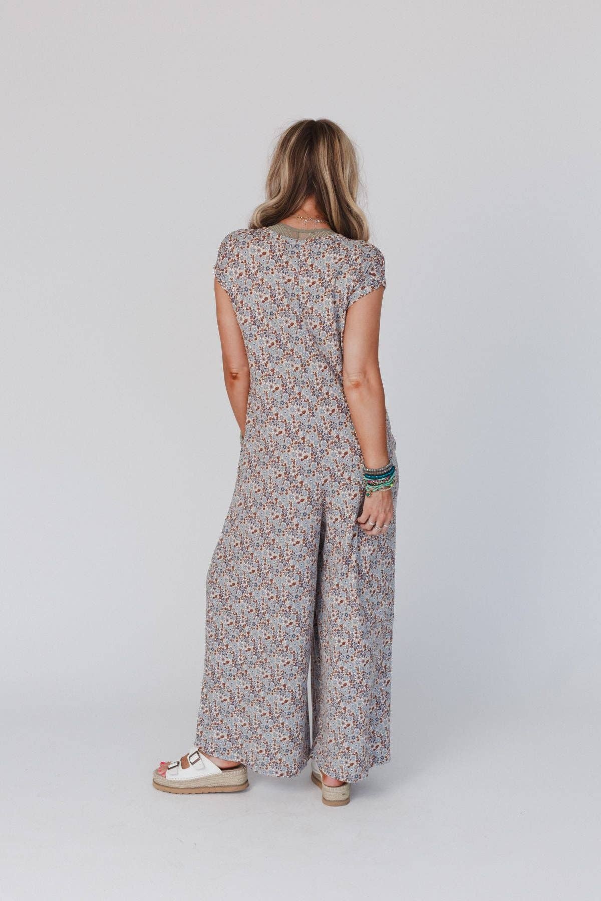 Daphne Floral Print Jumpsuit: Cream