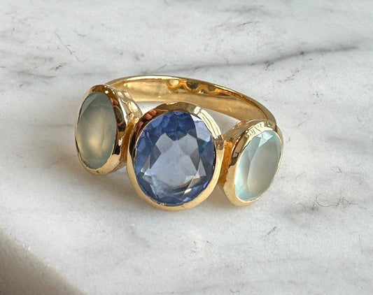 Sere Ring: 7 / Tanzanite and blue chalcedony