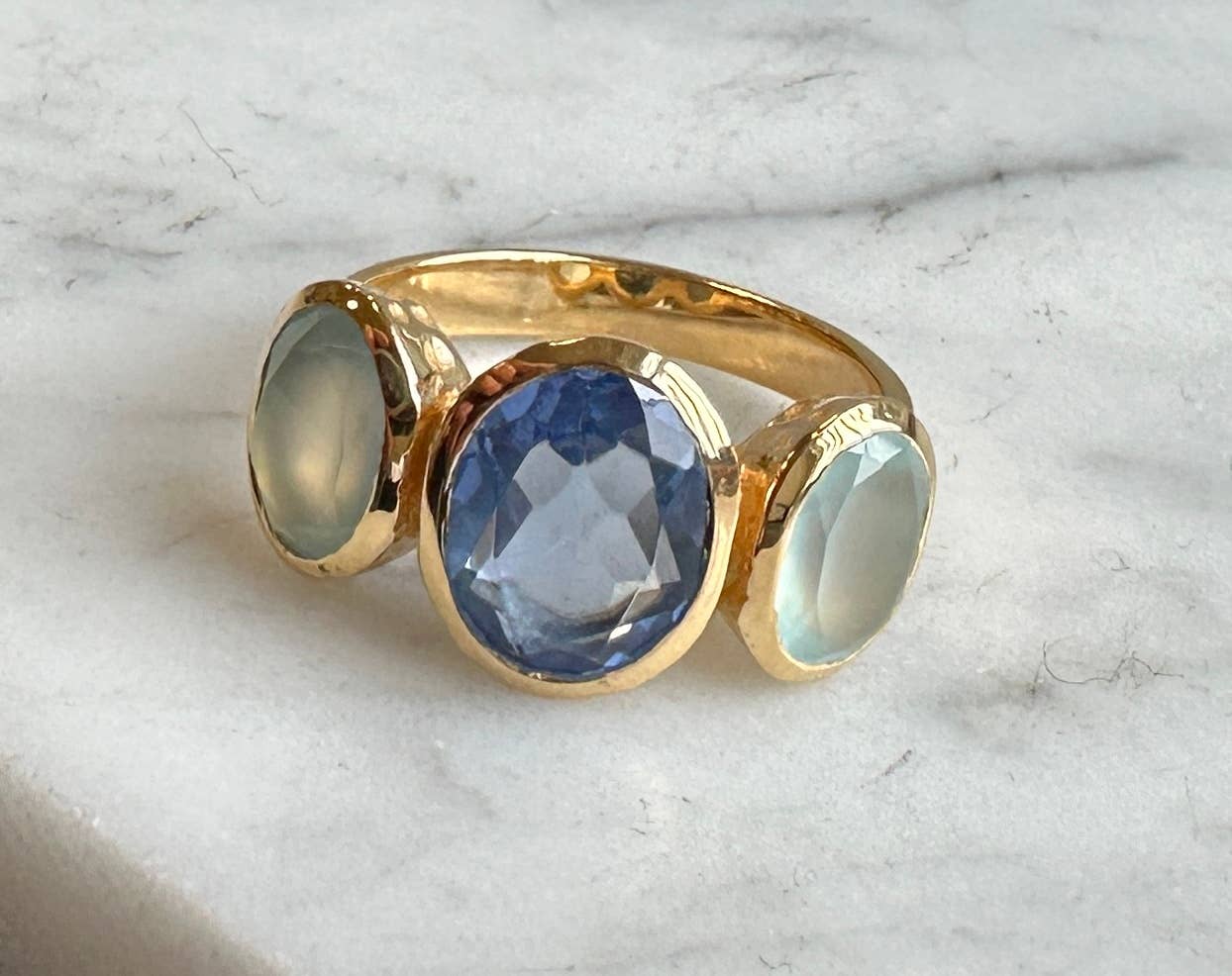 Sere Ring: 8 / Tanzanite and blue chalcedony