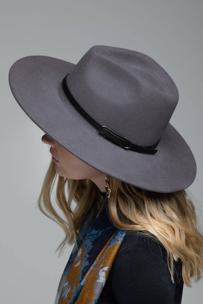 100% Wool Leather Trim Panama Hat: Olive