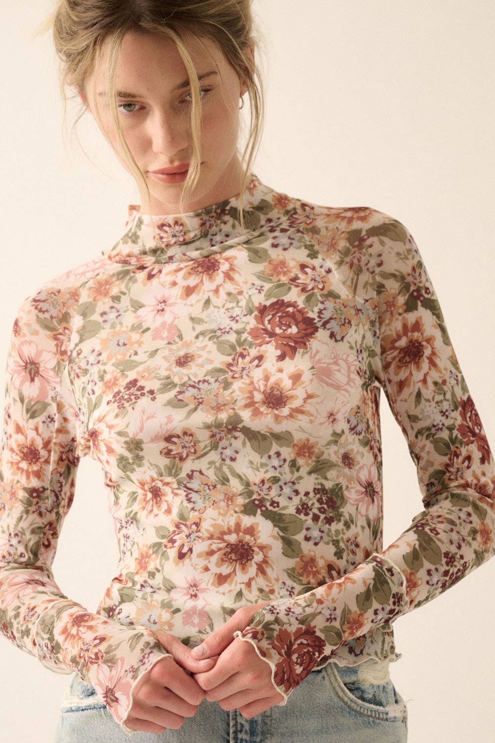 Floral Mesh Lettuce-Edge High-Neck Top: Cream