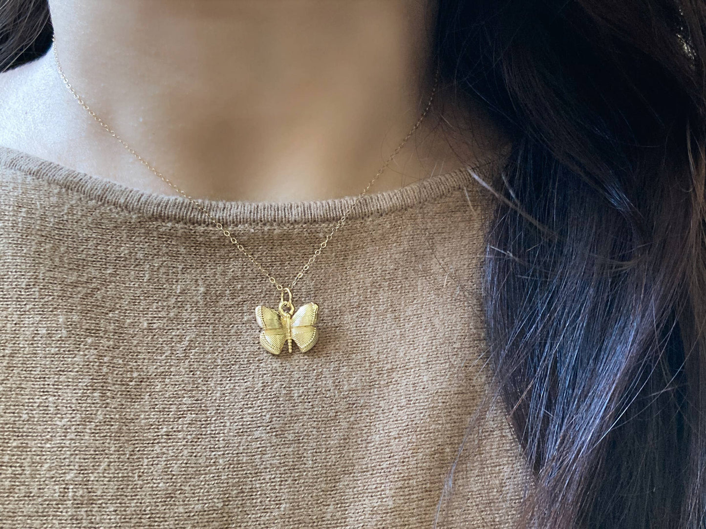 Butterfly small gold pendant necklace wings butterfly charm