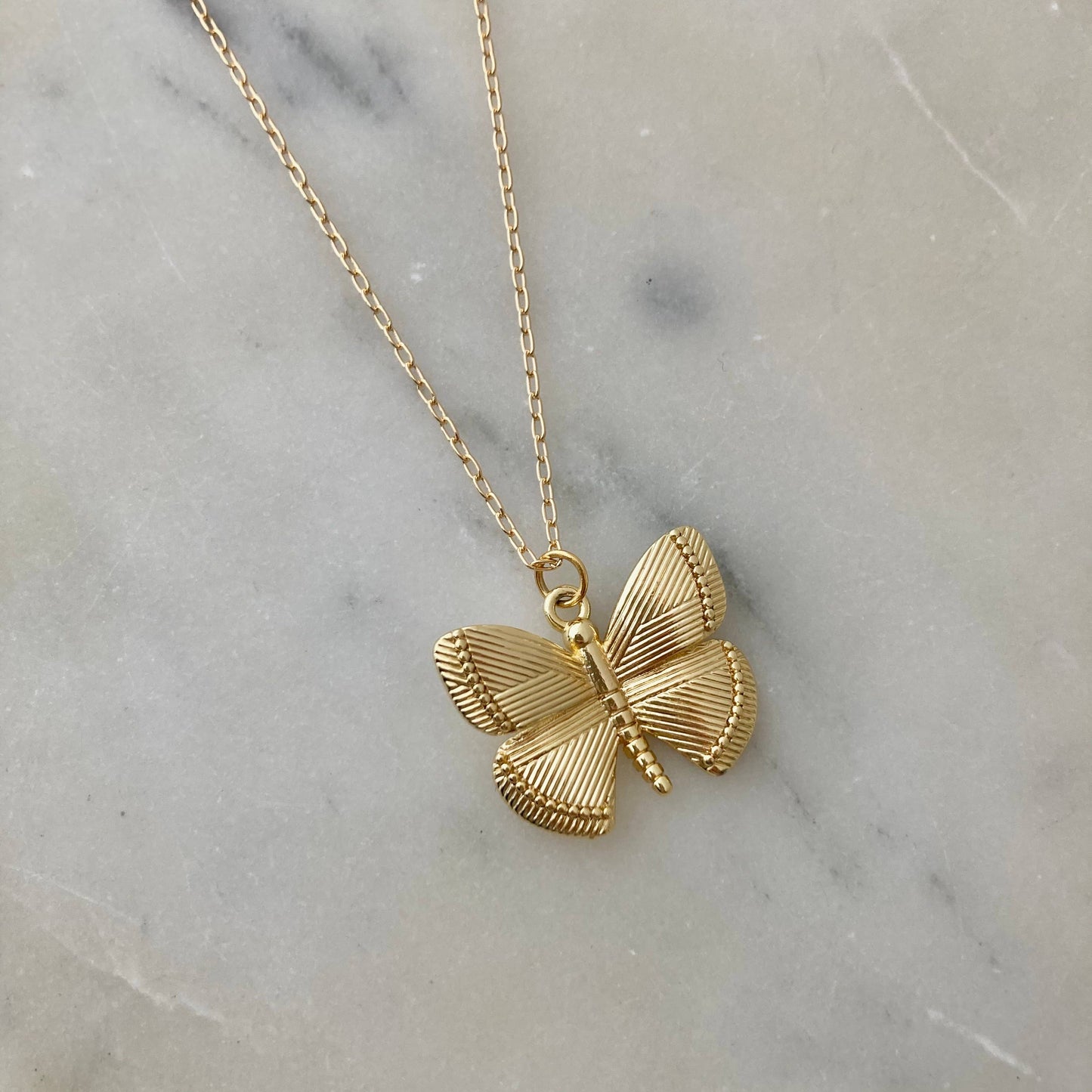 Gold butterfly pendant necklace monarch butterflies wings: Satellite Chain