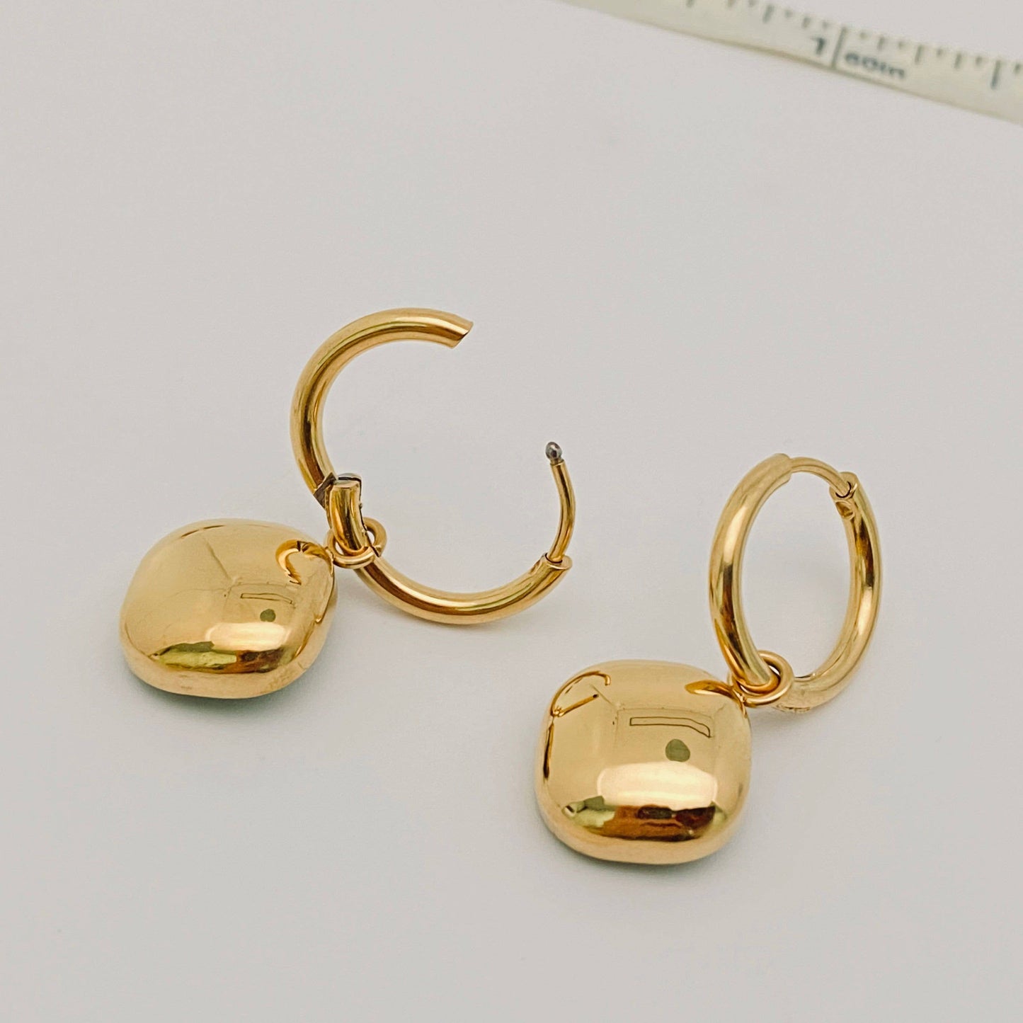 18K Gold-plated Stainless Steel Pendant Earrings: White