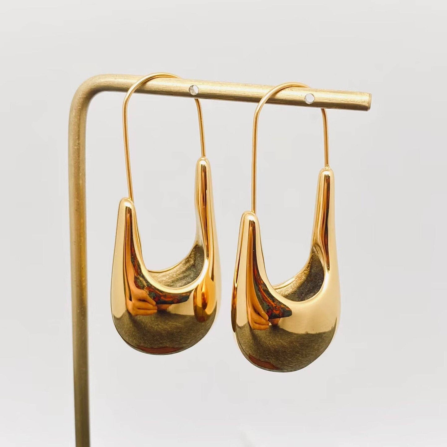 Pin Design Glossy 18K Gold Plated SS Earrings