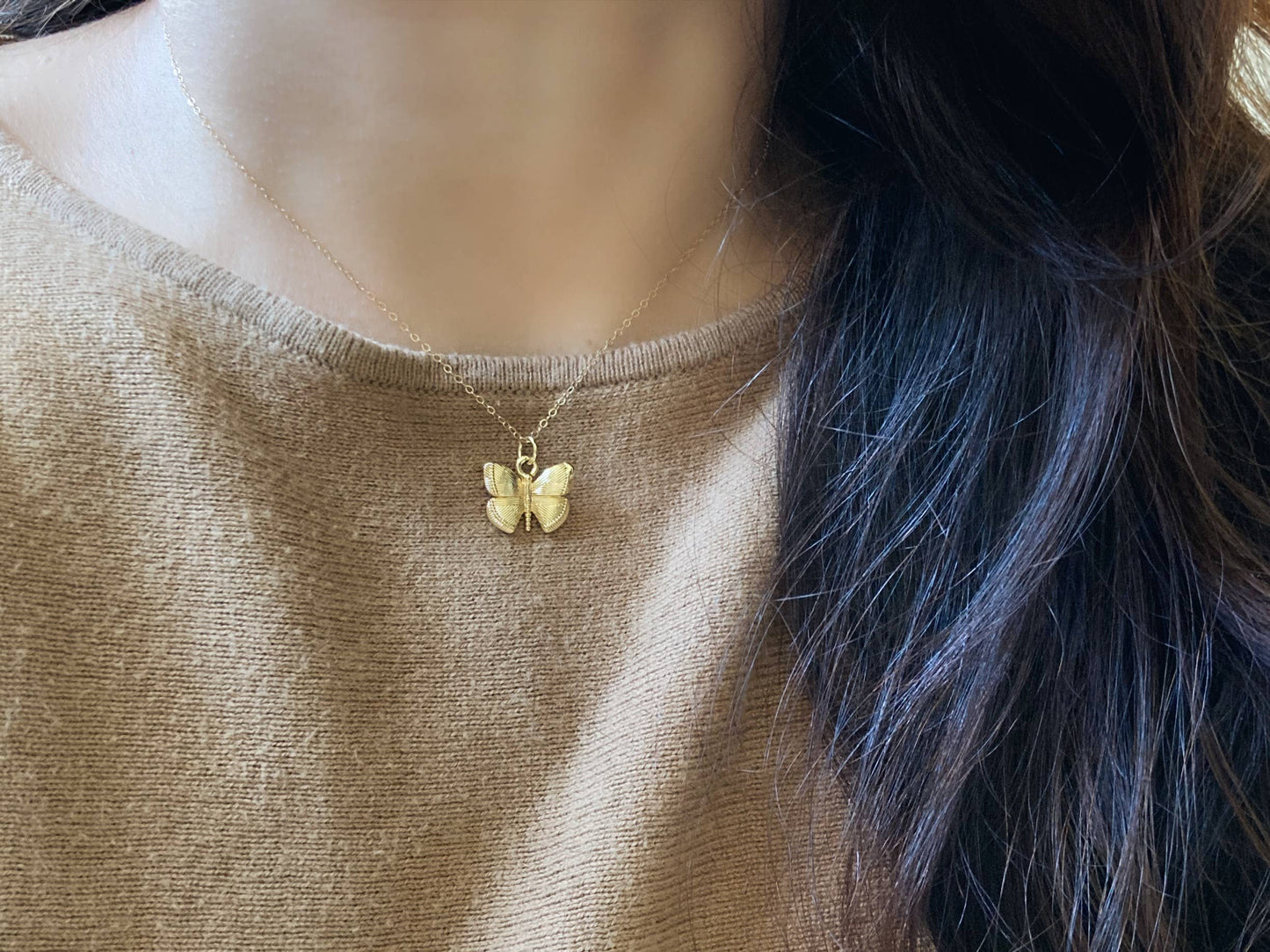Butterfly small gold pendant necklace wings butterfly charm